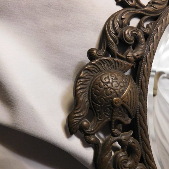 VINTAGE MEDIEVAL THEME BRASS MIRROR SWORDS AND SHIELDS DESIGN - Picture 3 of 16